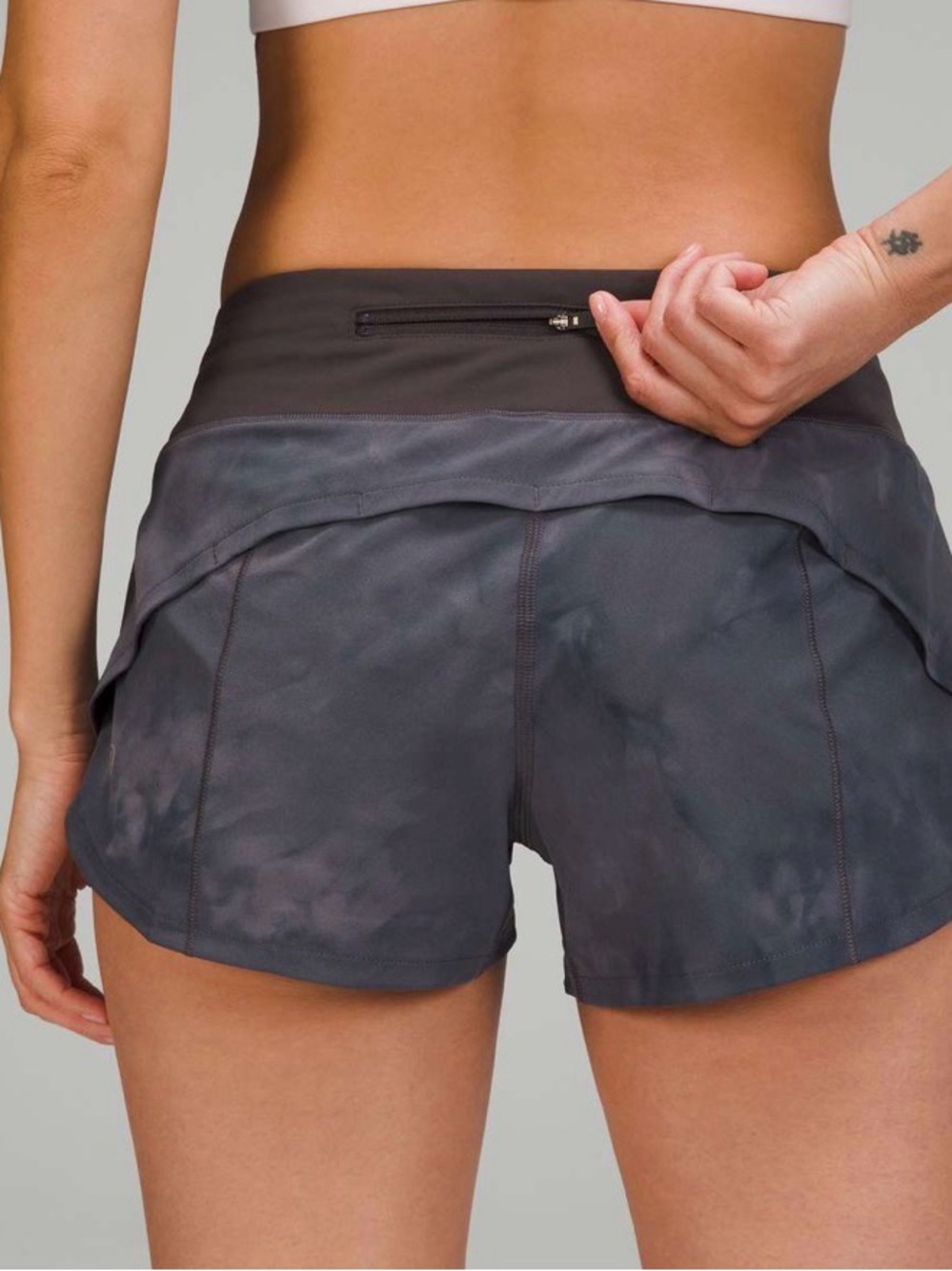 Lululemon Speed Up 4” - Diamond Dye Pitch / Graphite Grey